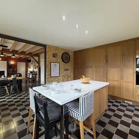 Ferienhaus Les Champs De Brice - Campagne - Piscine - 10 Pers La Bazoge